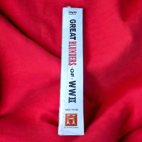 Great Blunders of WWII DVD ~ New! - Picture 3 of 3